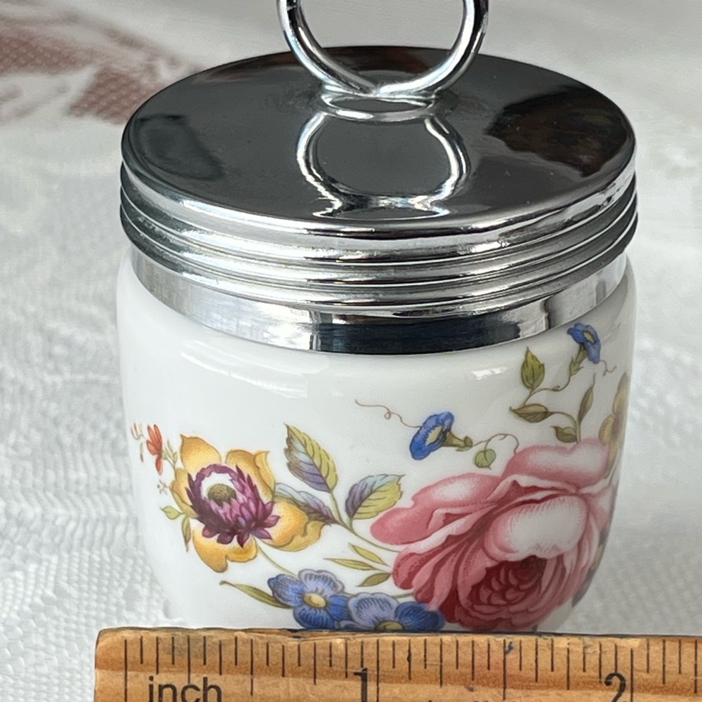 Royal Worcester England Porcelain Single Egg Coddler with Floral Details - Picture 7 of 9